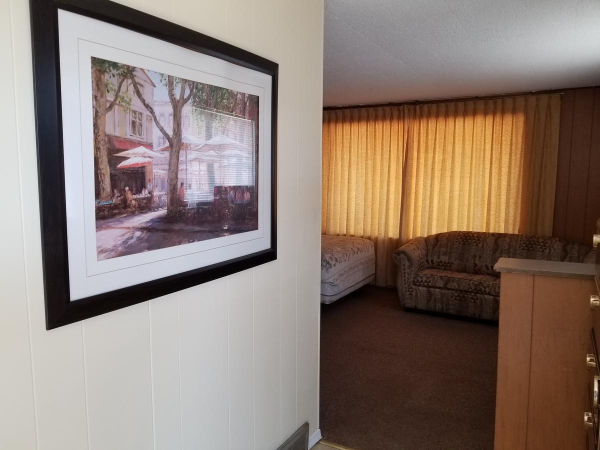 Motel Melsask Melville
