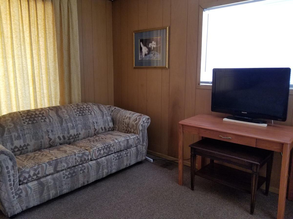 Motel Melsask Melville
